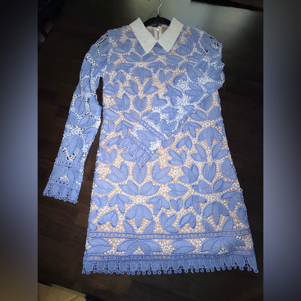 🌸 Endless Rose Lace Overlay Mini Dress XS | Blue & White | Spring Easter EUC - Picture 3 of 7